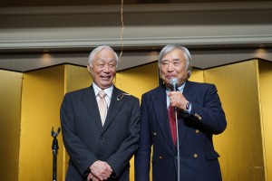 発起人代表の三浦雄一郎様と加藤先生
